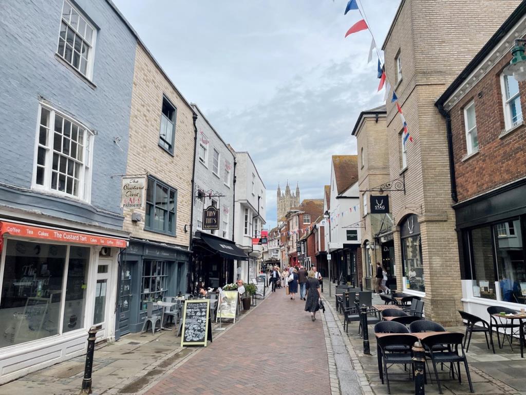Lot: 138 - CITY CENTRE COMMERCIAL PREMISES -